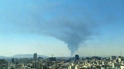 دود سیاه اطراف انبار نفت شهران به علت سوختن مشتقات نفتی است + ویدیو