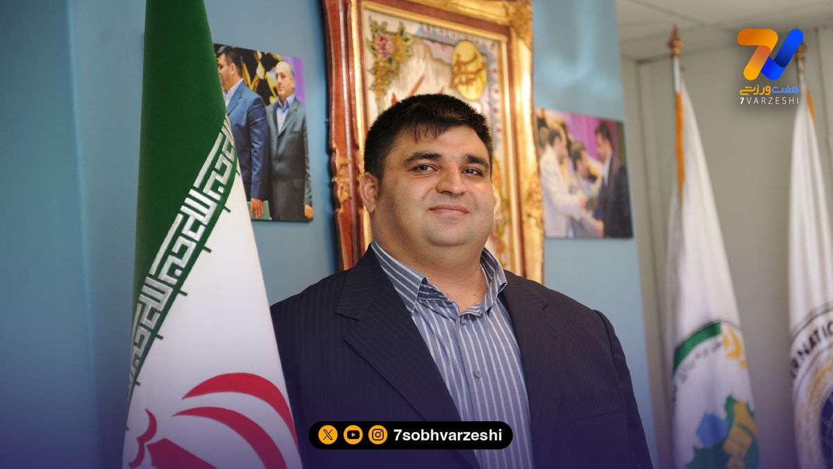 این چه کاری بود آقای رضازاده؟ | شغل جدید و عجیب قهرمان وزنهبرداری