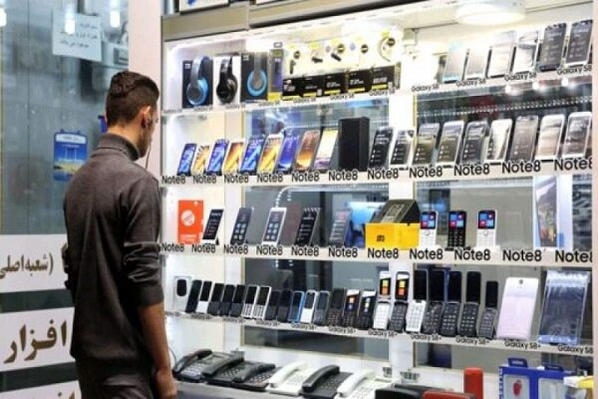 قیمت گوشی سامسونگ، شیائومی و آیفون امروز چهارشنبه ۶ فروردین ۱۴۰۴