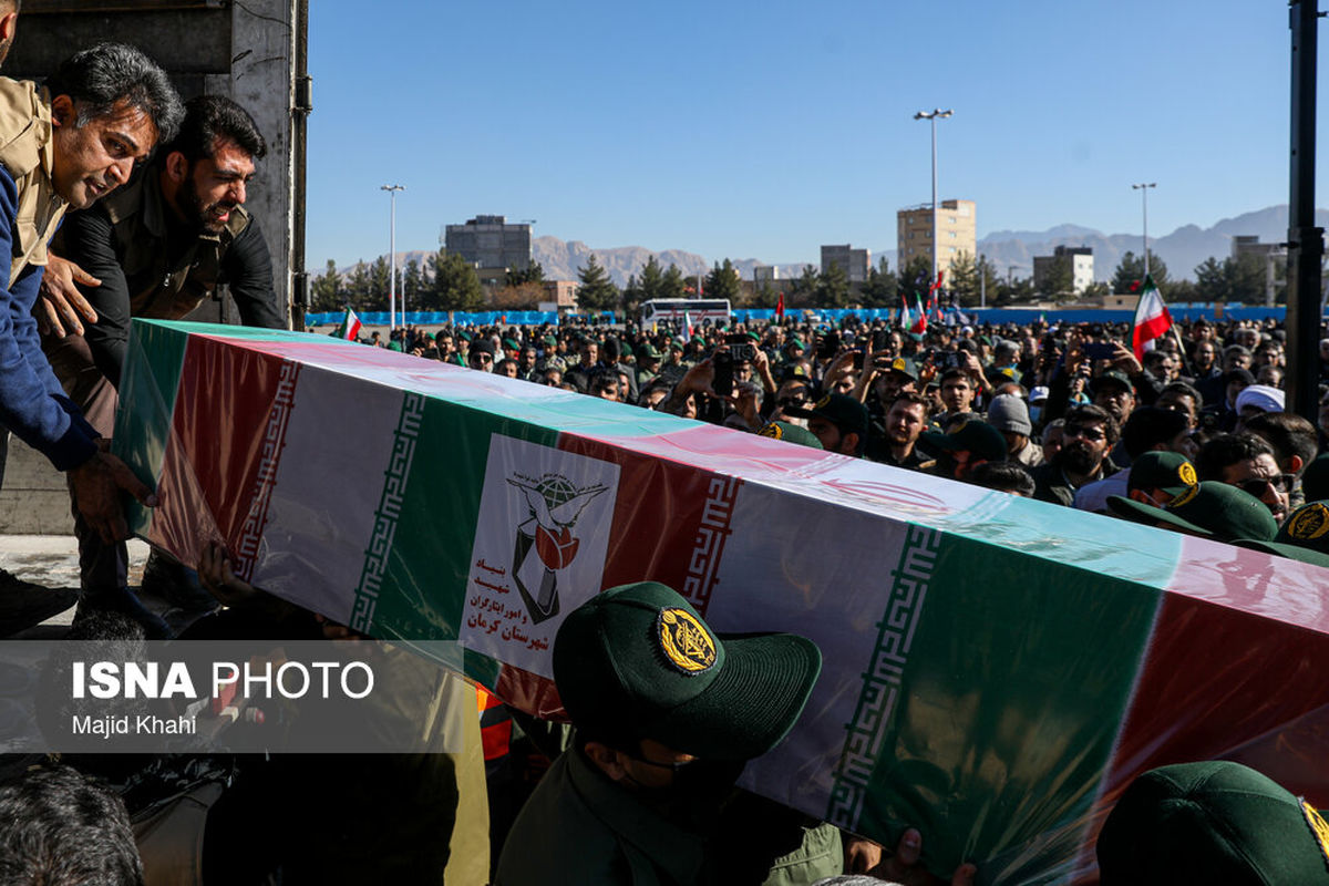 گزارش تصویری از مراسم تشییع شهدای انفجار تروریستی کرمان