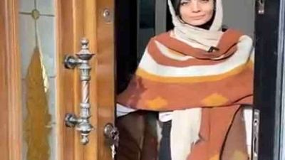  چهره واقعیِ صحرا اسداللهی بدون گریم و آرایش 
