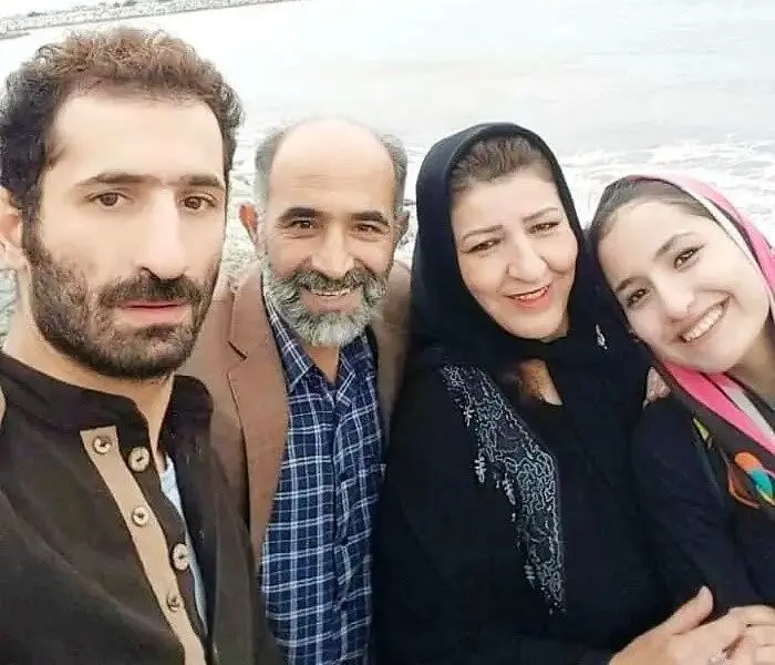 خانواده ایمان صفا