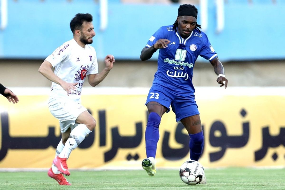 درخواست ۵۰ میلیاردی استقلال برای بیفوما؛ پرسپولیس منصرف شد