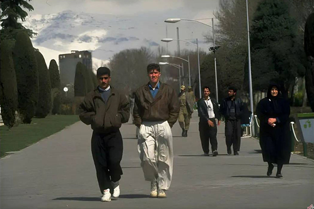 قاب تاریخ| آبادان دهه40، تهران دهه 70، یزد دچار تهران زدگی!