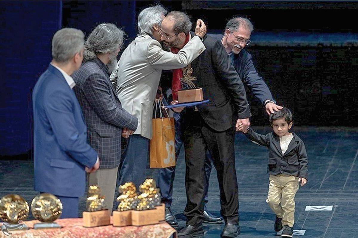میدان برای کنسرت و آلبوم باز میشود؟