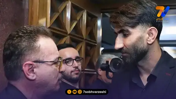 زنوزی علیه بیرانوند؛ اخراج کارمند هواپیمایی آتا به خاطر گلر تراکتور!
