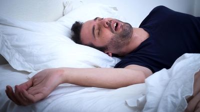 
به یک برنامه خواب منظم عادت کنید
