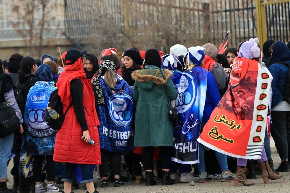 تصویری عجیب از دربی؛ خدا رحم کرد شر نشد!