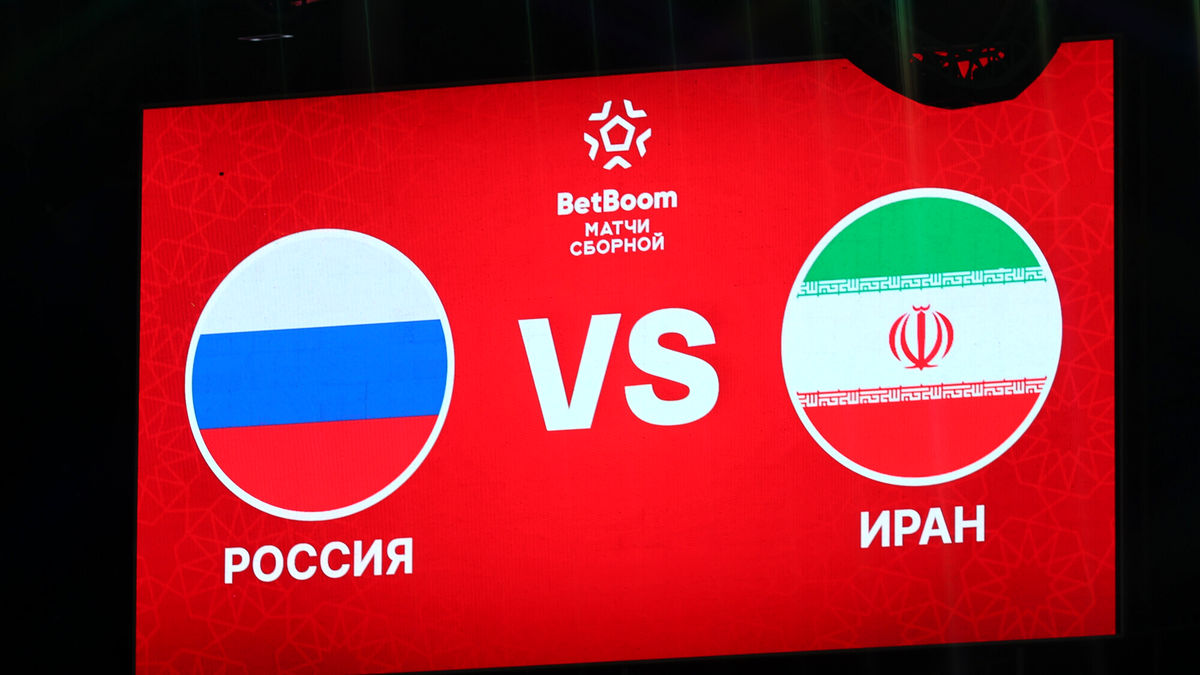 ایران- روسیه؛ با حضور 45هزار هوادار