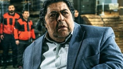 جنگ گلزار و سام درخشانی / گلزار: سبک زنگیمه تا کور شود هر آنکه....! + عکس ها و حواشی و فیلم