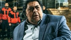 تغییر چهره فرهاد اصلانی در عکس جدیدش با همسرش + عکس همسرش