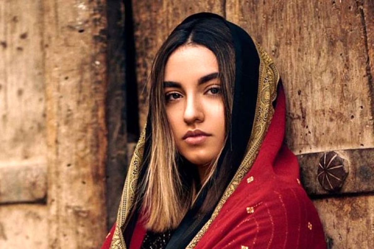 نیکی نصیریان، درسا سریال بزنگاه با چهره جدید دلها را برد + عکس