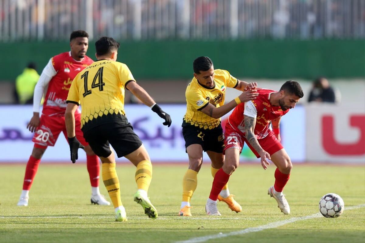 جام حذفی را پرسپولیس و سپاهان داغ میکنند؛ آغاز فروش بلیت