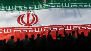 اجرای زیبا و متفاوت ای ایران در مترو به مناسبت اربعین حسینی + فیلم