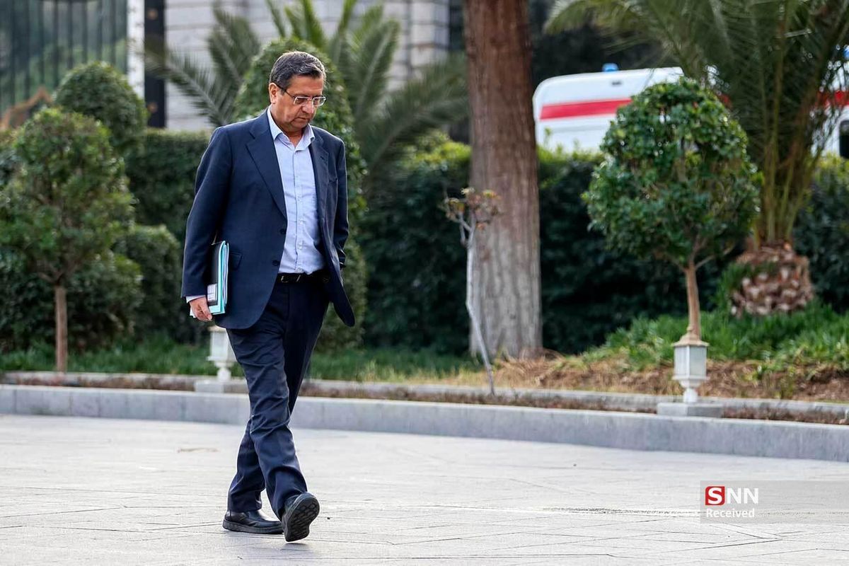 سوال نخنما شده بهانه استیضاح همتی