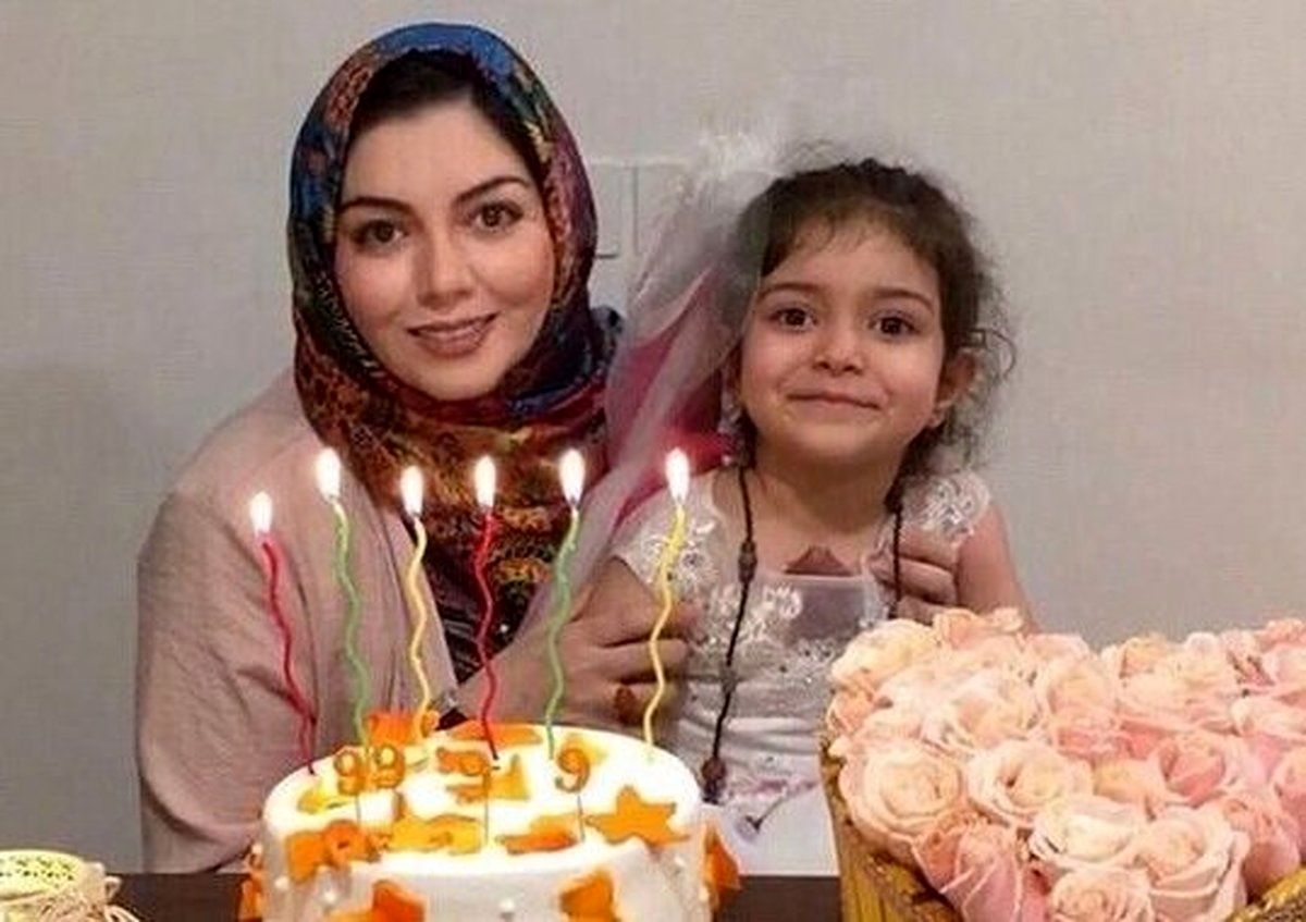 بیوگرافی تلخ گندم دختر زیبای آزاده نامداری