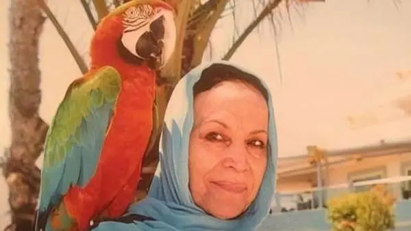 بیوگرافی تلخ آزاده خورشیددوست بازیگر فوت شده سریال ترش و شیرین در نقش مادر نیما 