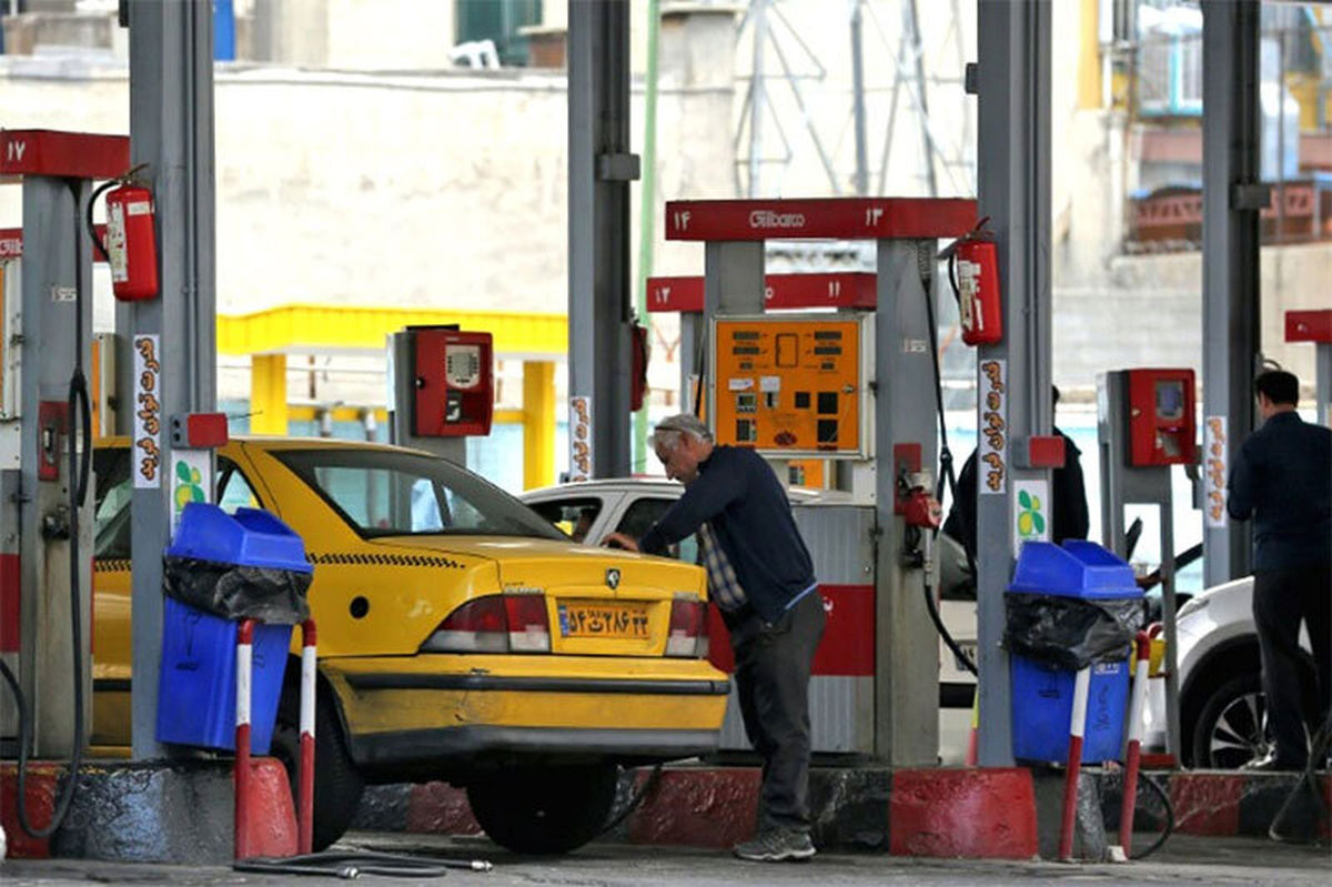 بازگشت پمپبنزینهای تهران به شرایط عادی