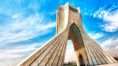 فیلم ماجرای جنجالی هلیکوپتر هادی چوپان در آسمان تهران