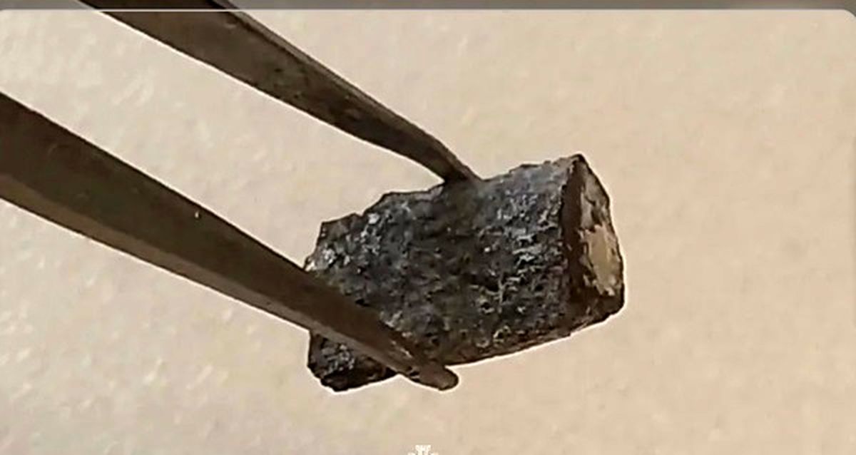 کشف شهابسنگ ۲۰۰ گرمی در اصفهان!