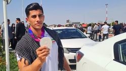 فیلم استقبال باشکوه گلستانی‌ها از مرد تاریخ‌ساز ژیمناستیک ایران/ سنگ تمام گذاشتند