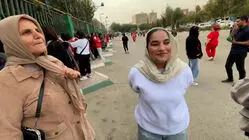  من هیتر فوتبالم! طارمی را هم نمی‌شناسم، فقط برای تجربه شور و حال به ورزشگاه آمدم!