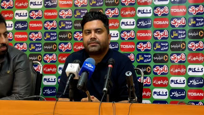 اخباری: دلتنگ هواداران یزدی هستم/ پرسپولیس را آنالیز کردم
