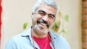 نگاه روز | تصاویر خانوادگی سروش صحت به همراه همسر و پسر جوانش