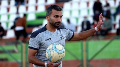 واکنش جالب بیرانوند به شعار هواداران تراکتور