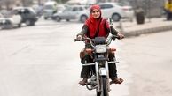 تصادف 2 دختر شاد موتورسوار تهرانی پس از شوخی خطرناک + فیلم