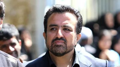 بیوگرافی مبینا نصیری مجری چهره عروسکی صدا و سیما+عکس‌های خصوصی