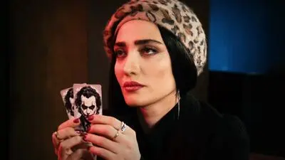 بیوگرافی مینا ساداتی، همسر بابک حمیدیان بازیگر سریال یل + عکس های خانوادگی 