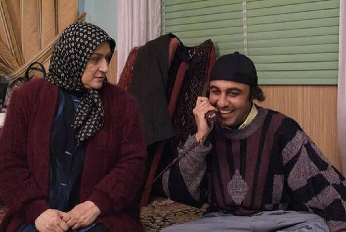 ساعت پخش و تکرار سریال ترش و شیرین از شبکه آی فیلم