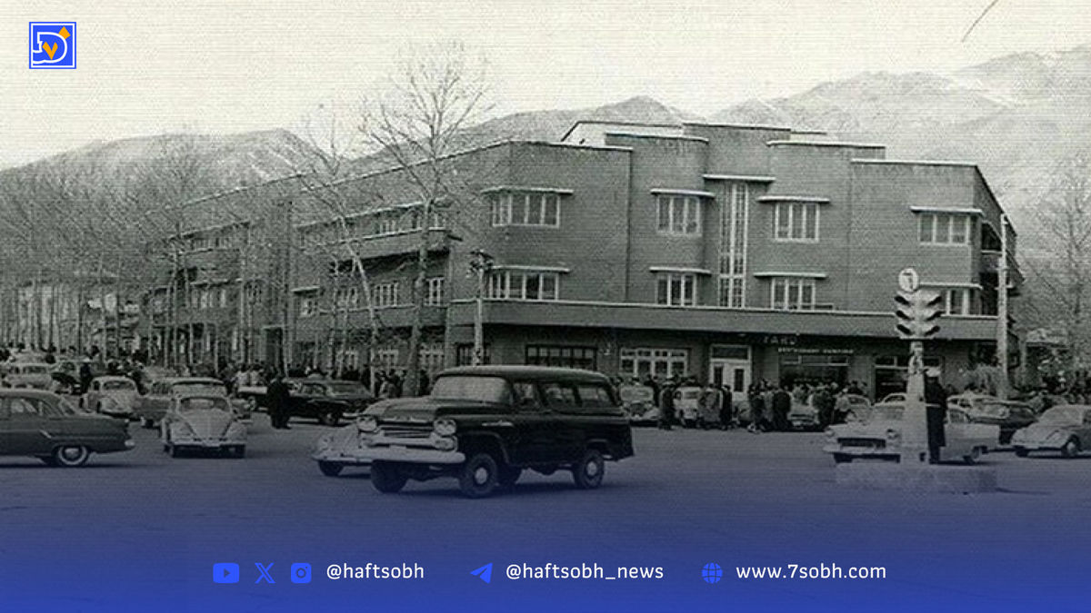 گذری به تهران قدیم؛ از چال میدان تا بازار + عکس
