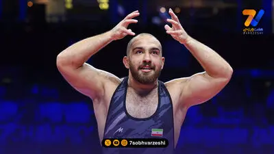 تاج گذاری پادشاه برای بار چهارم؛ زارع طبق معمول طلا گرفت
