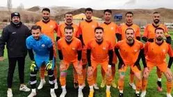 پادیاب خلخال با یوز ایرانی به دیدار استقلال آمد+ عکس