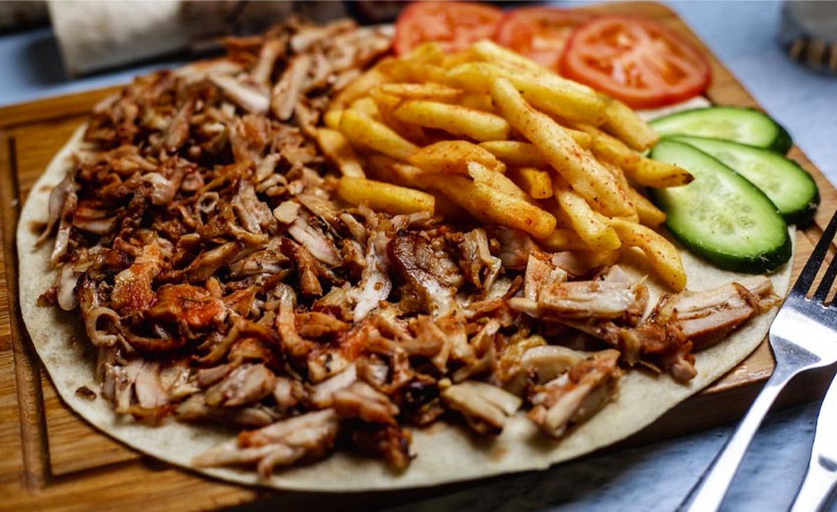 طرز تهیه دونر کباب معروف ترکیه ای که خیلی سریع آماده می شود