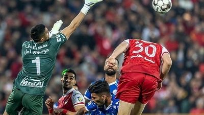 درخواست باشگاه سپاهان از سازمان لیگ برای دیدار با پرسپولیس