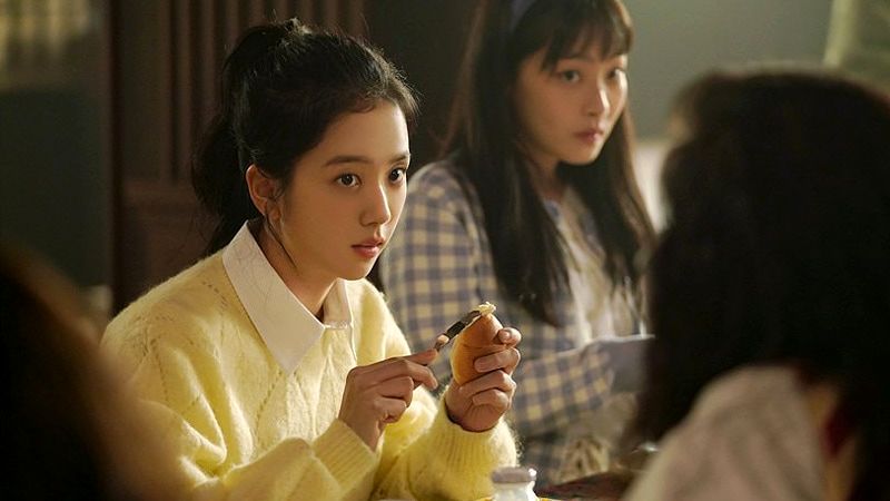Snowdrop-Fashion-BLACKPINK-Jisoo-Episodes-1-2