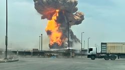 فیلم وحشتناک از جراحت و سوختگی کارگران در انفجار بندر عباس