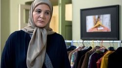 ریما رامین‌فر در خانه‌ای ساده و لوکس؛ دکوراسیونی گرم با مبلمان رنگارنگ