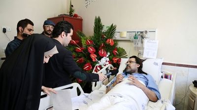 رضا ایرانمنش از بیمارستان مرخص شد