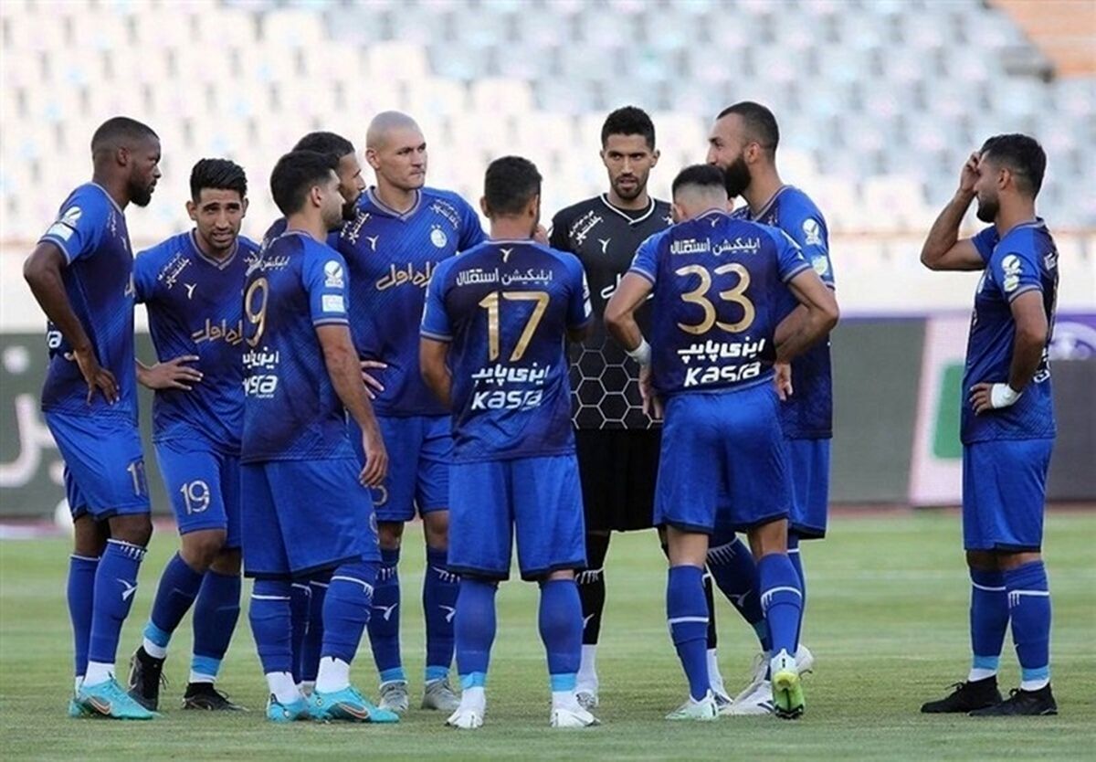 پشت پرده کنار گذاشتن ناگهانی چهار بازیکن استقلال