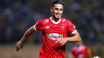 علی علیپور: دو سال است ورزشگاه آزادی را از ما گرفته‌اند