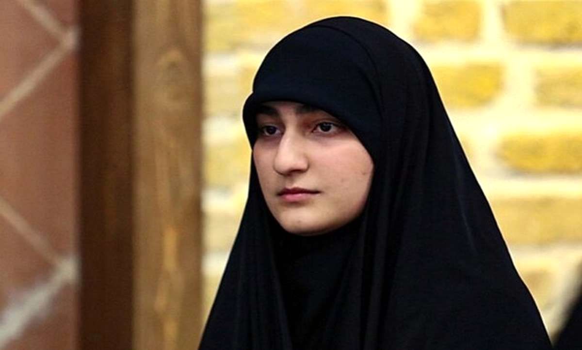 واکنش زینب سلیمانی به ماجرای ترامپ و خلیج فارس+ عکس