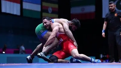 امیر علی آذرپیرا سومین فینالیست کشتی آزاد 