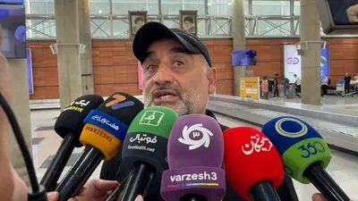 حسین عبدی: برخی مربیان روشنفکرنما مشکل فوتبال ما هستند!