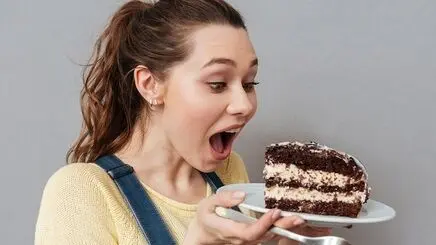 هوس شیرینی دارید؟ راهکارهای ساده برای کنترل و مدیریت میل به شیرینی