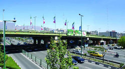 تصویری دلهره‌آور از وضعیت پل میرداماد تهران