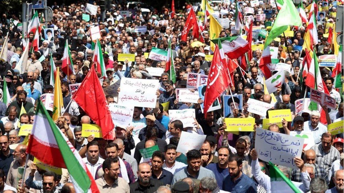 نیویورکتایمز: تجاوز نظامی اسرائیل، ایرانیها را متحد کرد